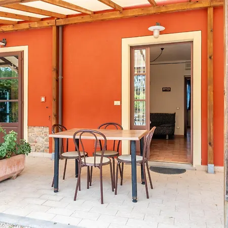 Vakantieboerderij Casolare Dei Fiori - Le Ortensie